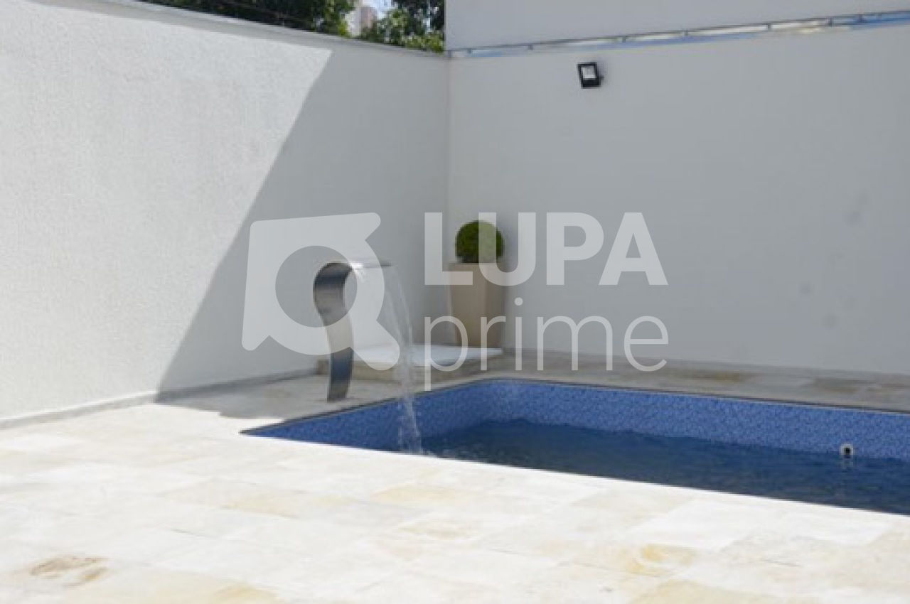 sobrado-venda-sao-paulo-vila-bertioga-3dormitorios-3suites-4vagas-170m2-LM10414