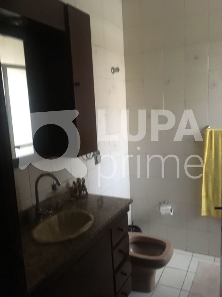 sobrado-venda-sao-paulo-vila-ede-3dormitorios-1suite-2vagas-200m2-LM11032