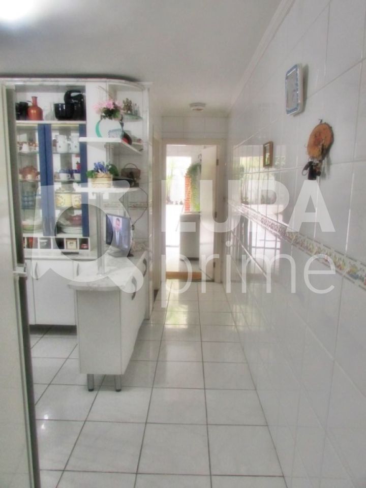 sobrado-venda-sao-paulo-vila-maria-alta-5dormitorios-1suite-5vagas-300m2-LM11034