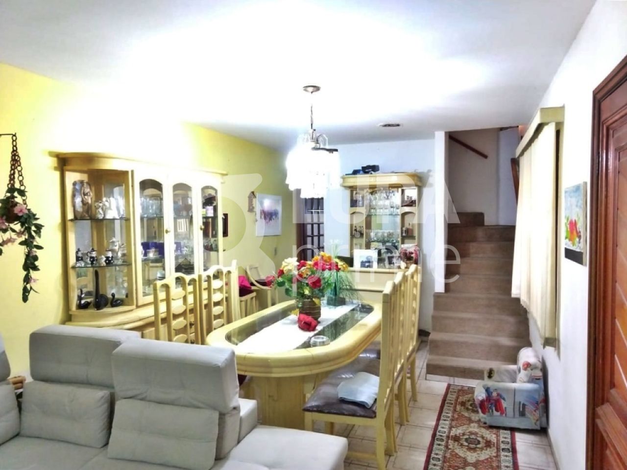 casa-de-vila-venda-sao-paulo-vila-maria-3dormitorios-1suite-2vagas-155m2-LM11350