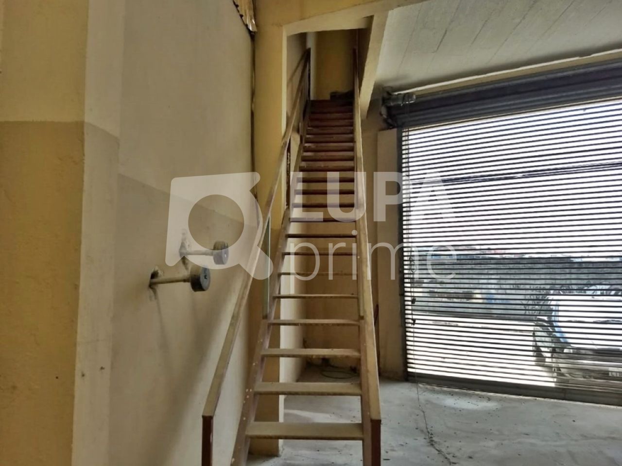 Depósito-Galpão, 300 m² - Foto 2