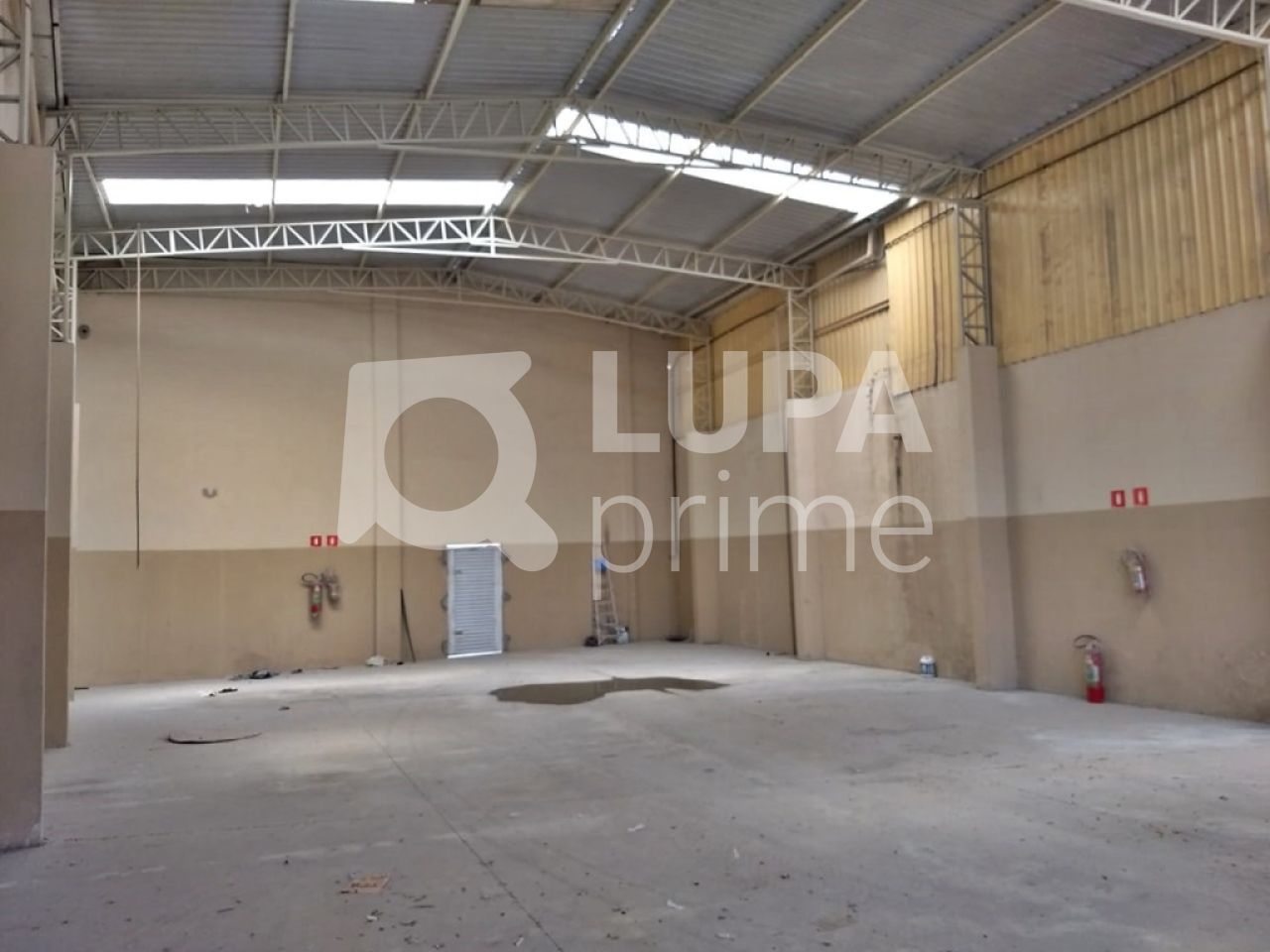 Depósito-Galpão, 300 m² - Foto 1