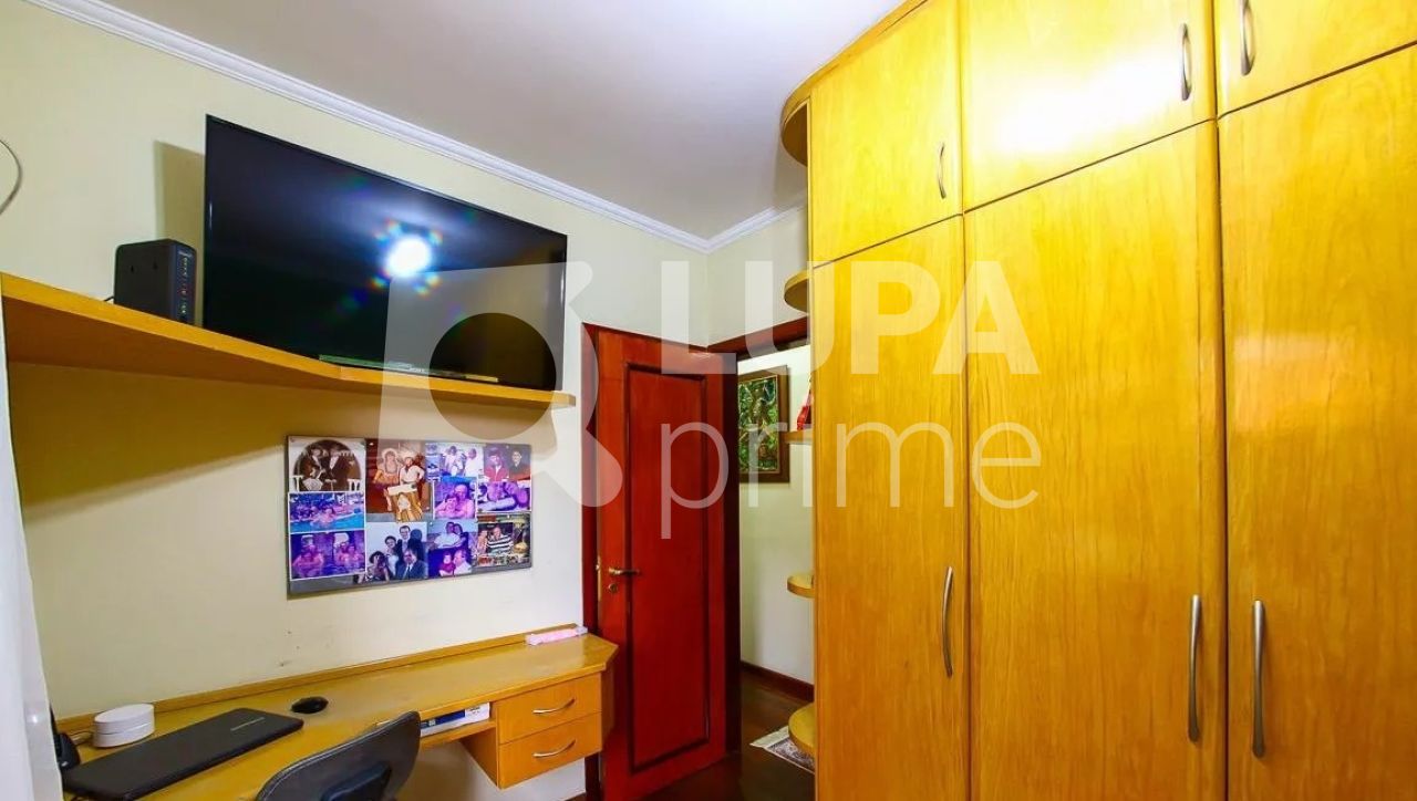 sobrado-venda-sao-paulo-parada-inglesa-3dormitorios-1suite-4vagas-220m2-LM11749
