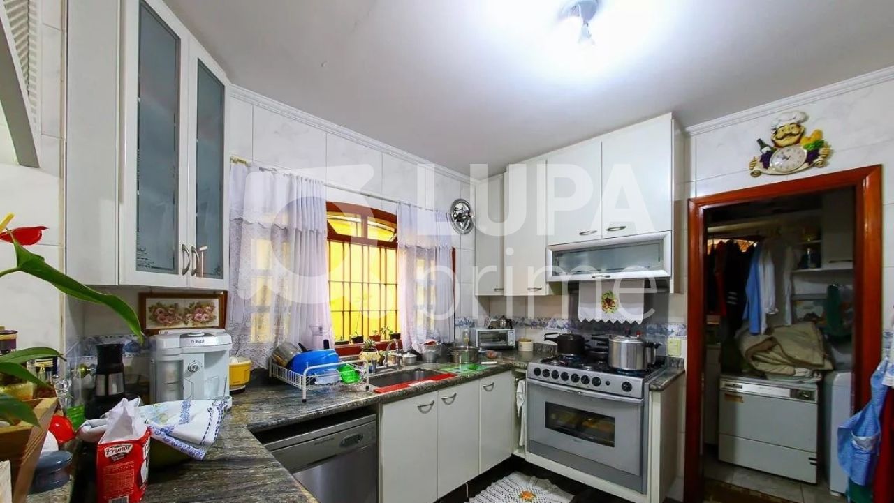 sobrado-venda-sao-paulo-parada-inglesa-3dormitorios-1suite-4vagas-220m2-LM11749