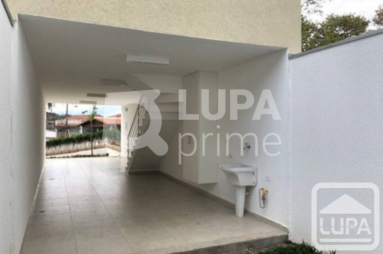 sobrado-venda-sao-paulo-vila-matilde-3dormitorios-1suite-2vagas-120m2-LM12117