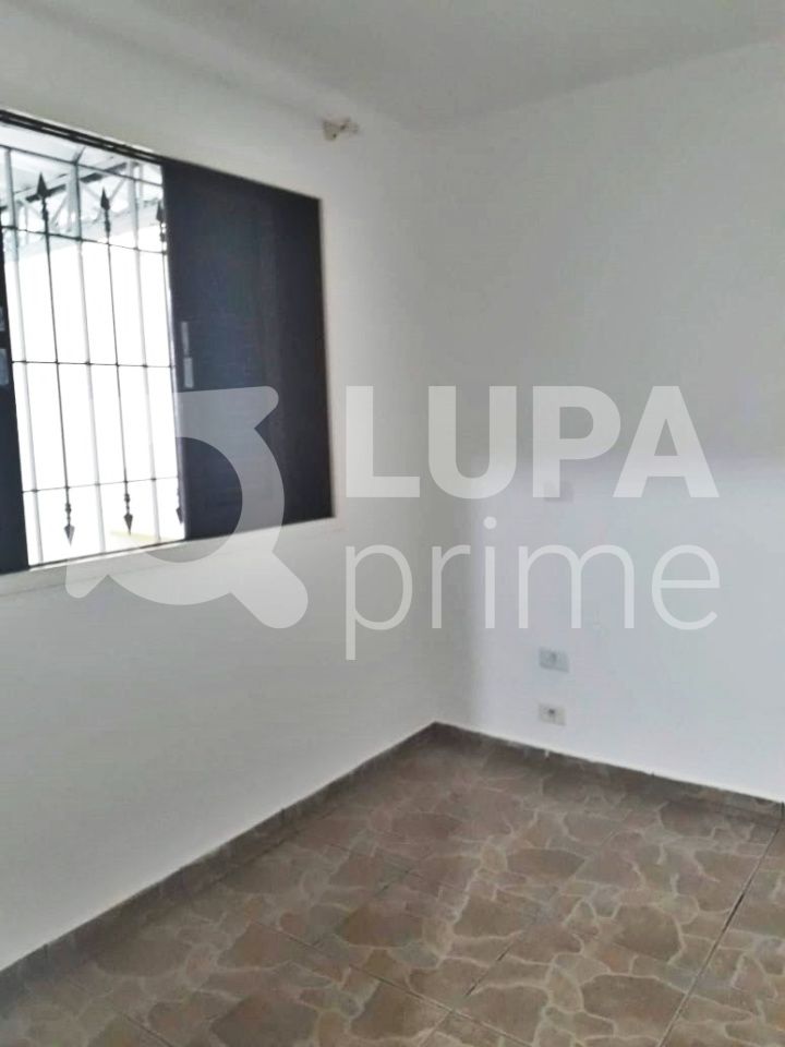 sobrado-venda-sao-paulo-vila-maria-alta-6dormitorios-1suite-2vagas-200m2-LM12134