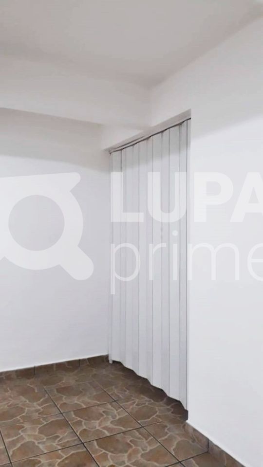 sobrado-venda-sao-paulo-vila-maria-alta-6dormitorios-1suite-2vagas-200m2-LM12134