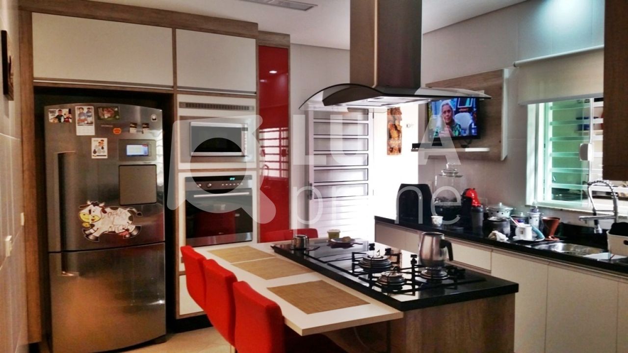 sobrado-venda-sao-paulo-vila-maria-alta-3dormitorios-2suites-4vagas-200m2-LM12145