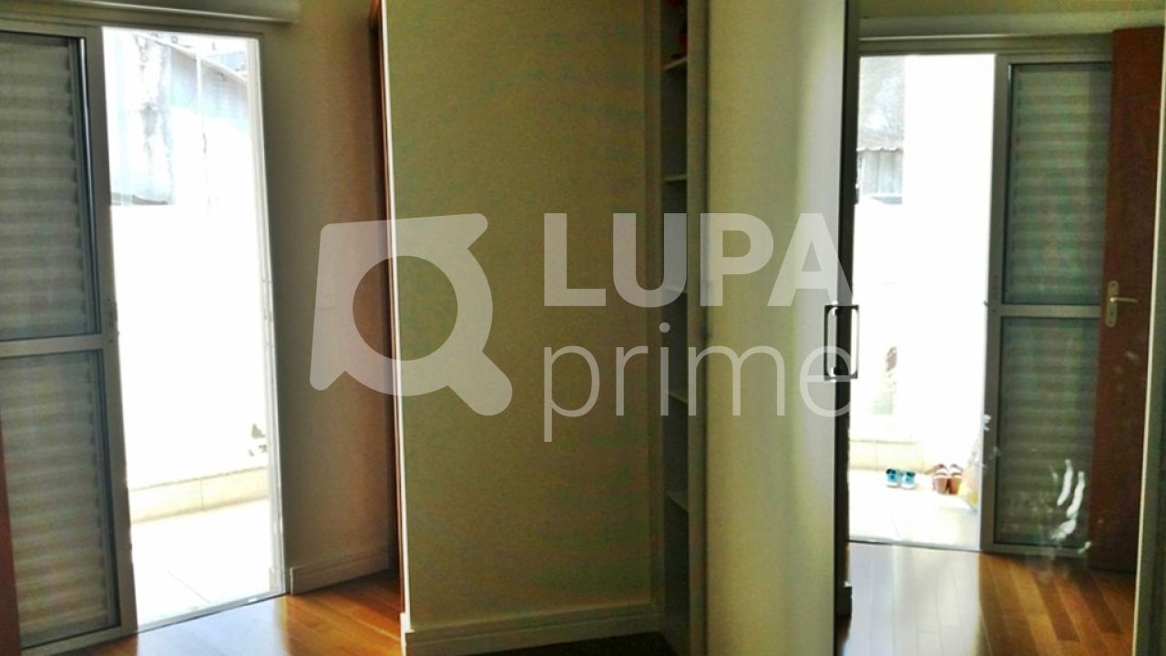 sobrado-venda-sao-paulo-vila-maria-alta-3dormitorios-2suites-4vagas-200m2-LM12145