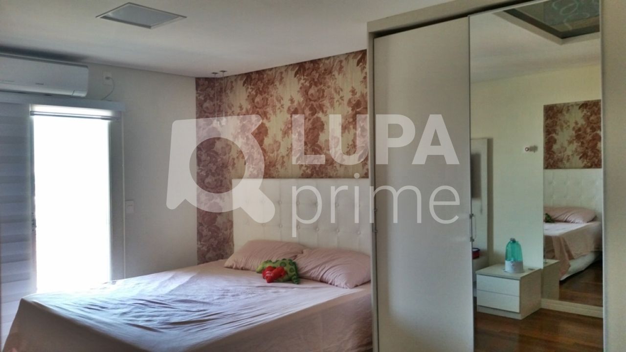 sobrado-venda-sao-paulo-vila-maria-alta-3dormitorios-2suites-4vagas-200m2-LM12145
