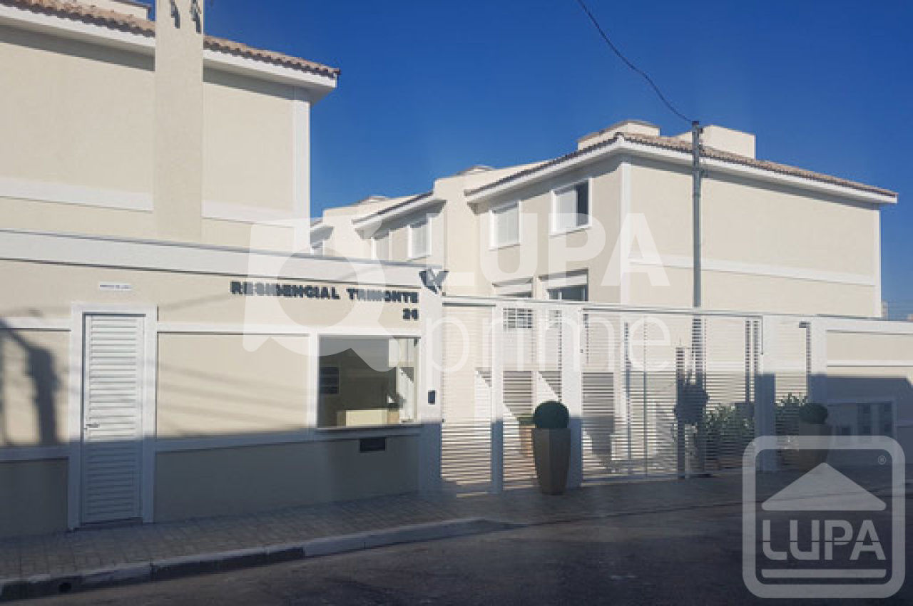 sobrado-venda-sao-paulo-vila-santa-clara-3dormitorios-1suite-2vagas-112m2-LM12218