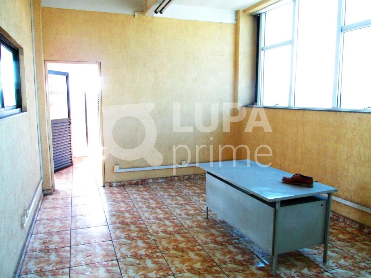 Loja-Salão, 800 m² - Foto 2