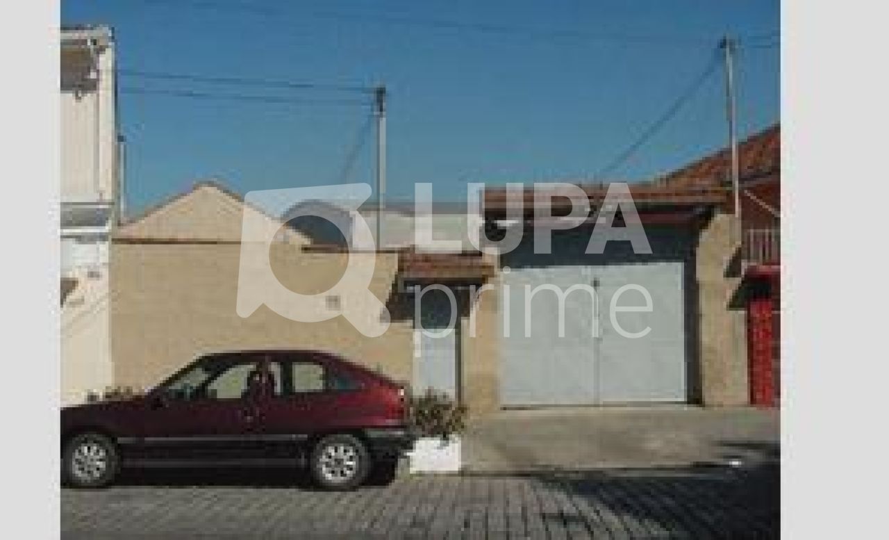 casa-terrea-venda-sao-paulo-bras-2dormitorios-2vagas-160m2-LM1272