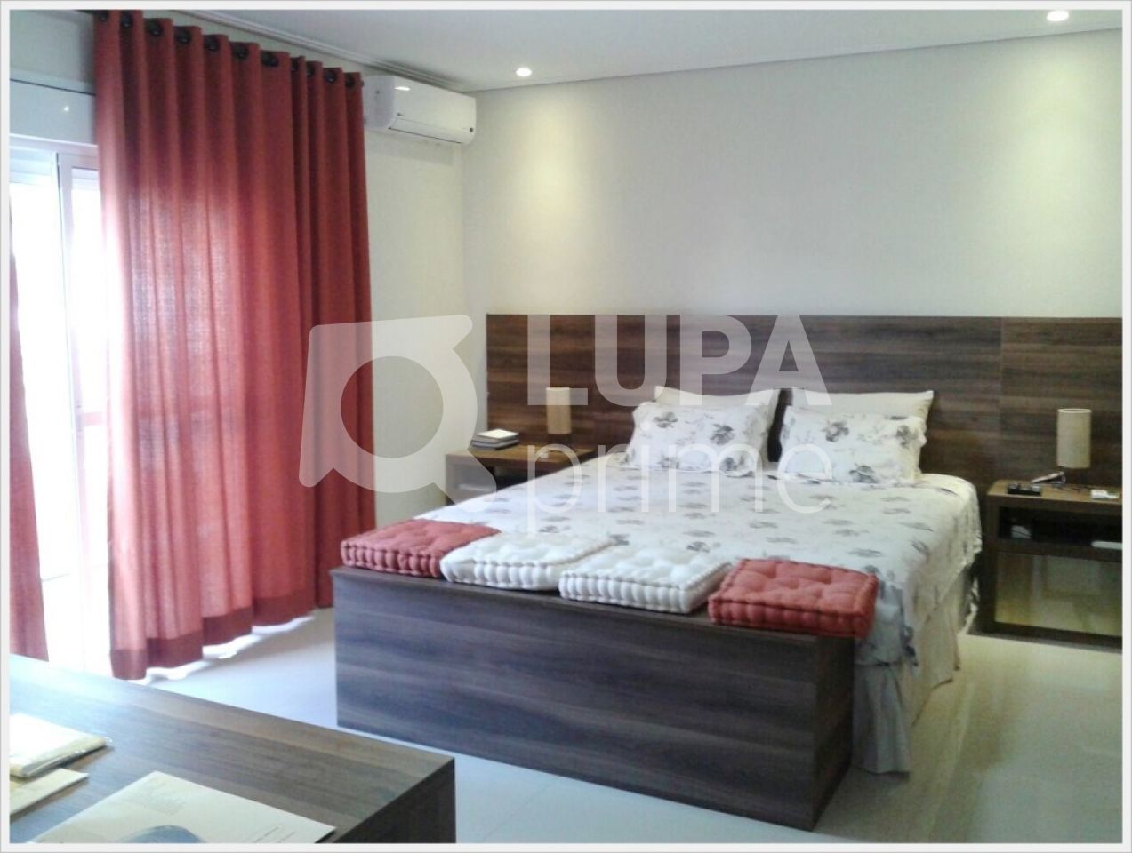 sobrado-venda-sao-paulo-tatuape-3dormitorios-3suites-3vagas-300m2-LM12851