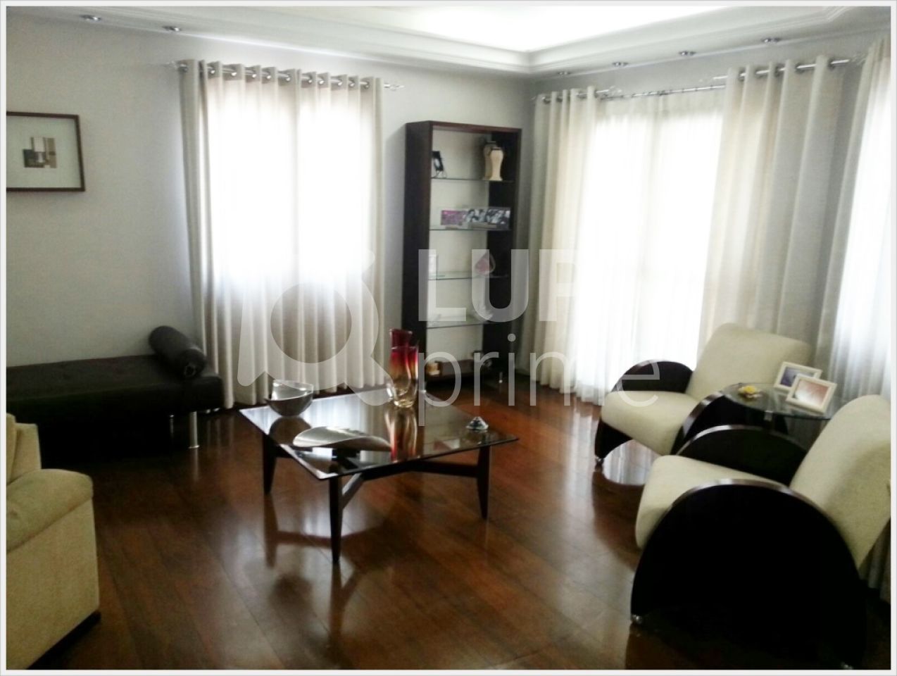 Apartamento à venda com 3 quartos, 105m² - Foto 4