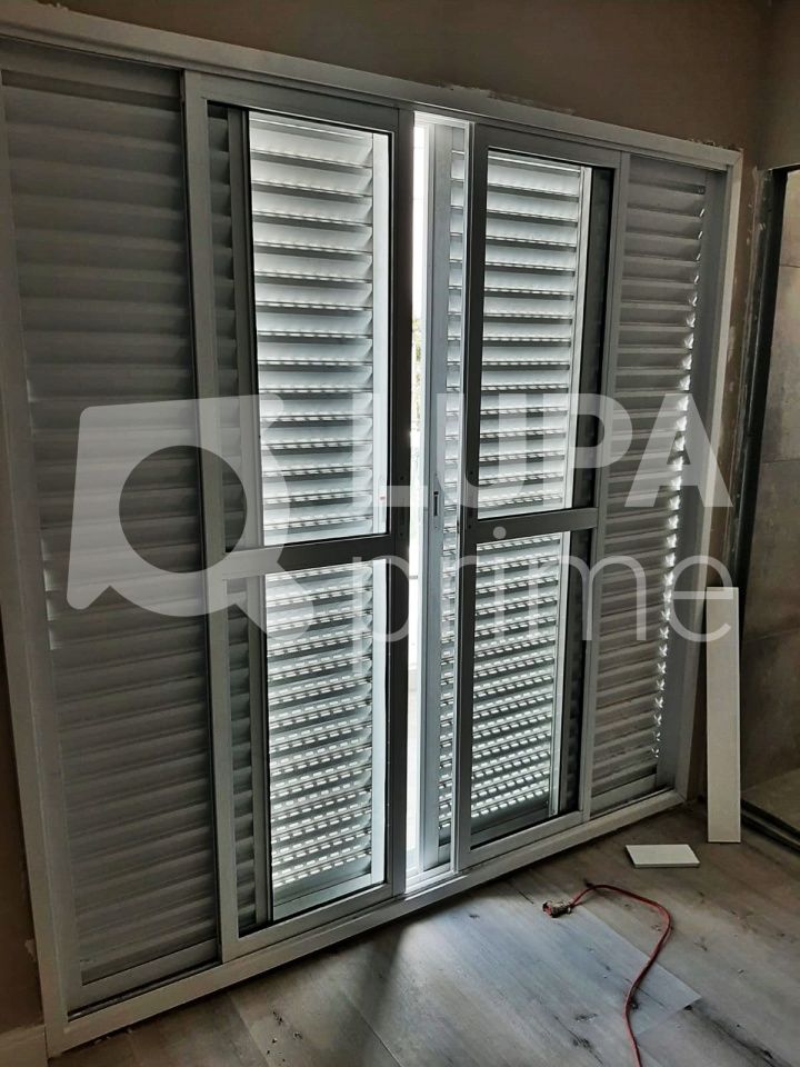 casa-terrea-venda-sao-paulo-parque-novo-mundo-3dormitorios-4vagas-250m2-LM13739