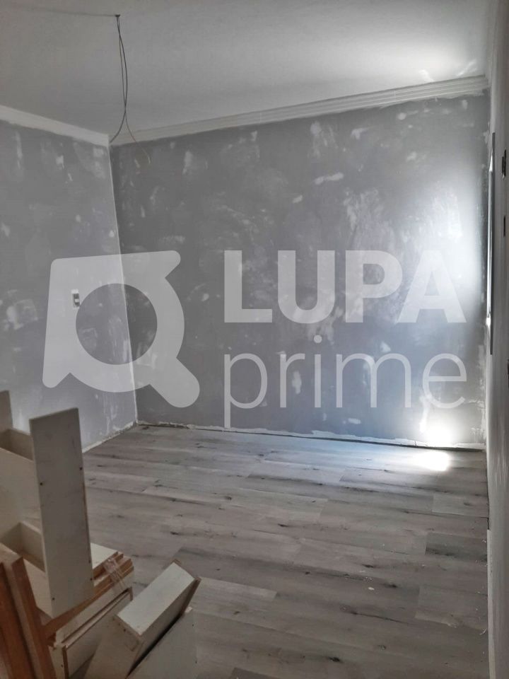 casa-terrea-venda-sao-paulo-parque-novo-mundo-3dormitorios-4vagas-250m2-LM13739