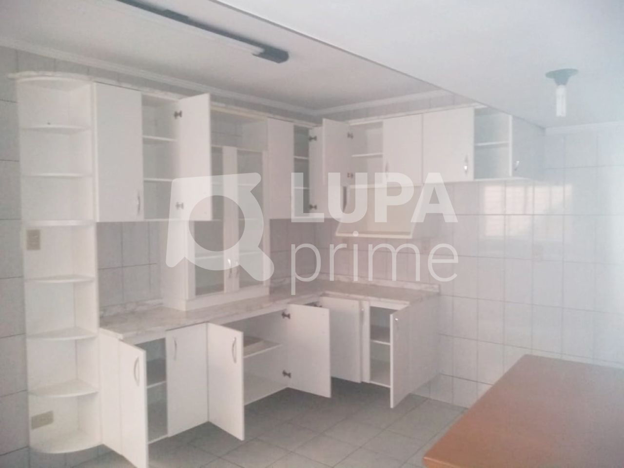 sobrado-venda-sao-paulo-parada-inglesa-4dormitorios-1suite-2vagas-221m2-LM13775