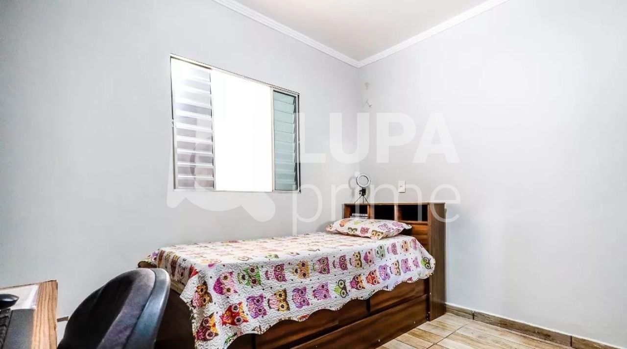 casa-terrea-venda-sao-paulo-vila-medeiros-2dormitorios-2vagas-187m2-LM13819