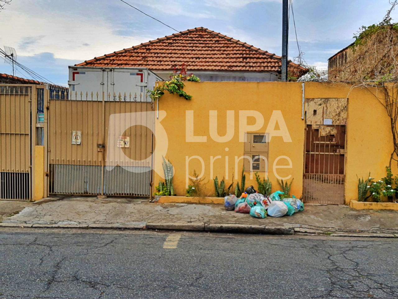 casa-terrea-venda-sao-paulo-vila-medeiros-2dormitorios-1vaga-550m2-LM14342