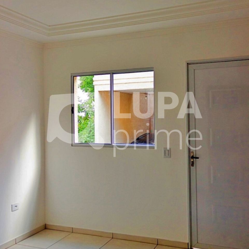 Casa, 2 quartos, 60 m² - Foto 1