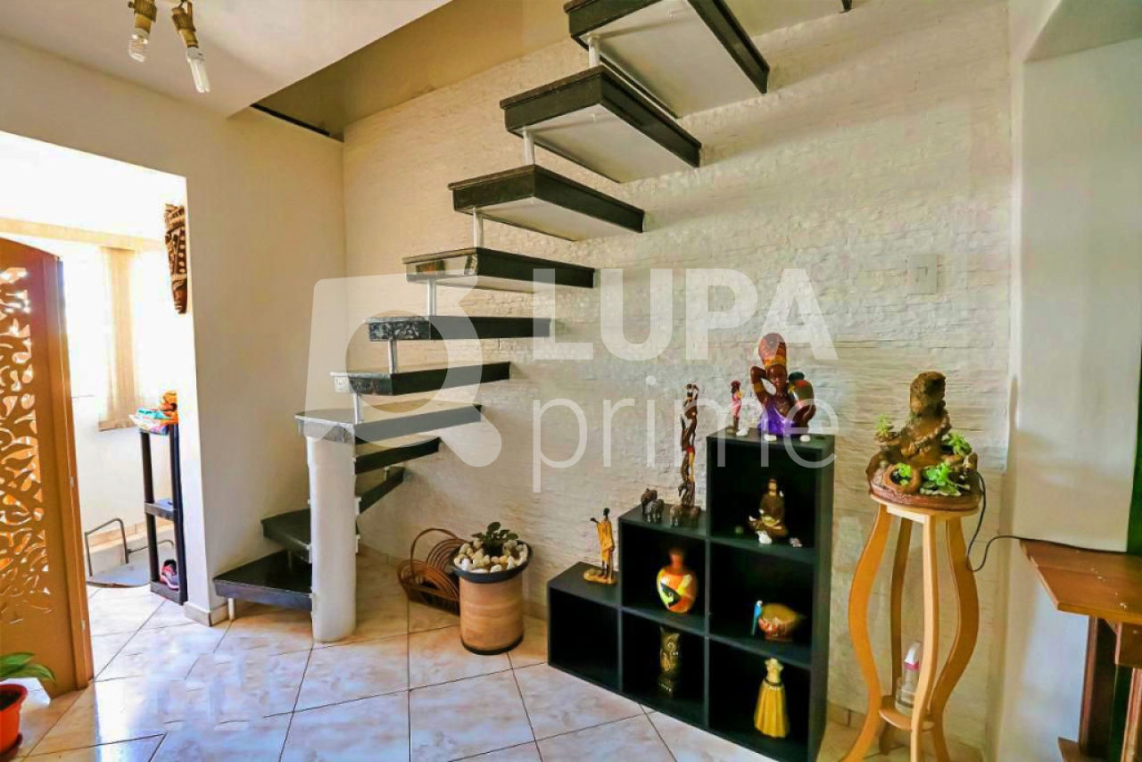 Casa, 4 quartos, 120 m² - Foto 4