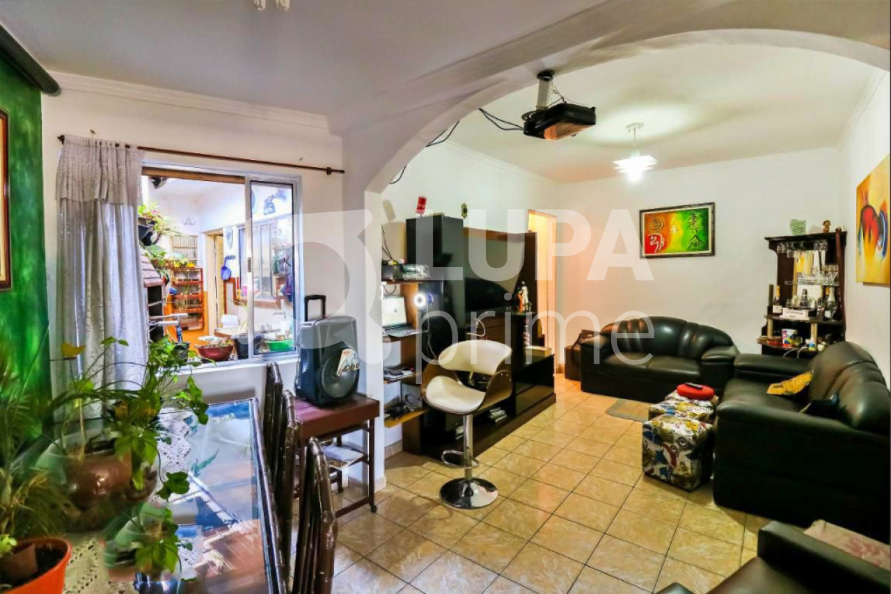 Casa, 4 quartos, 120 m² - Foto 1