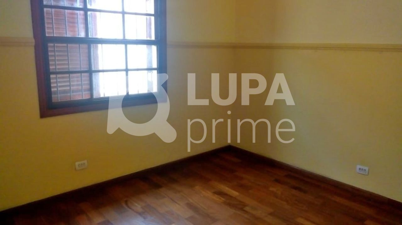 casa-terrea-venda-sao-paulo-vila-maria-alta-4dormitorios-2suites-5vagas-270m2-LM15283