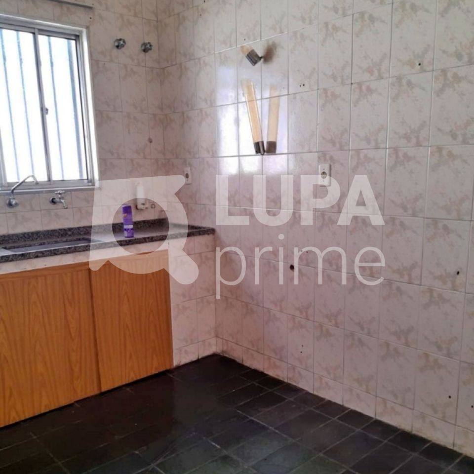 casa-terrea-venda-sao-paulo-casa-verde-2dormitorios-5vagas-110m2-LM15312