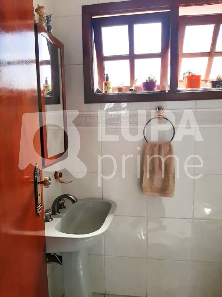 sobrado-venda-sao-paulo-parque-novo-mundo-5dormitorios-2suites-3vagas-275m2-LM15492