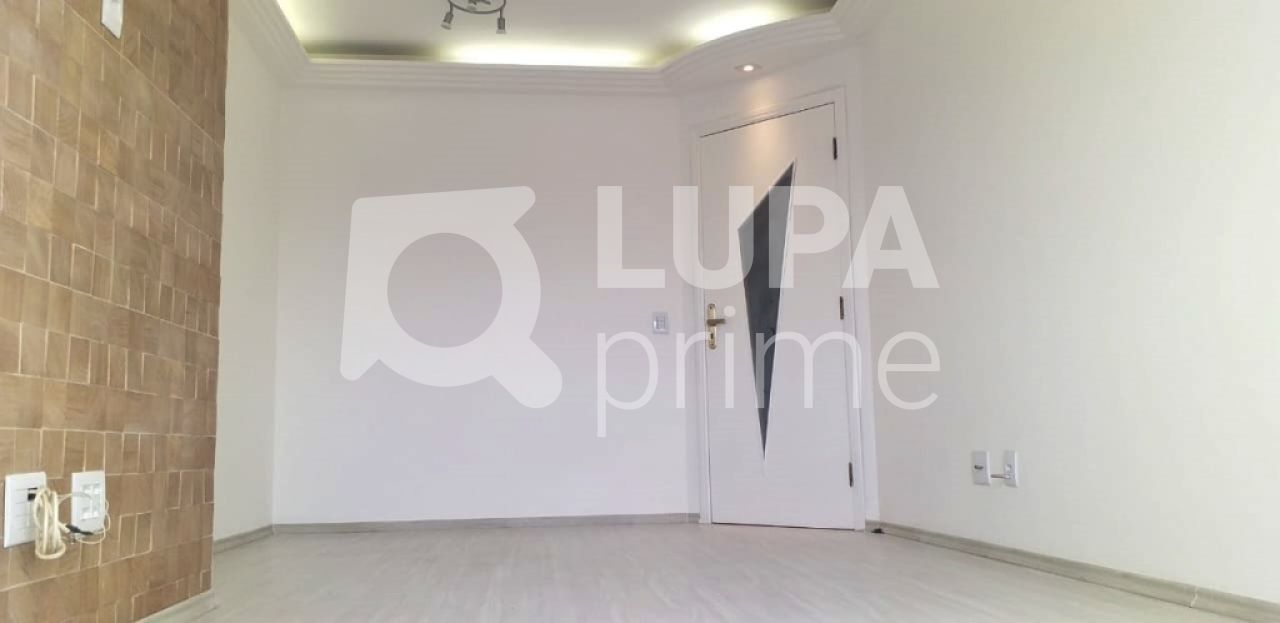 Apartamento à venda com 2 quartos, 60m² - Foto 2