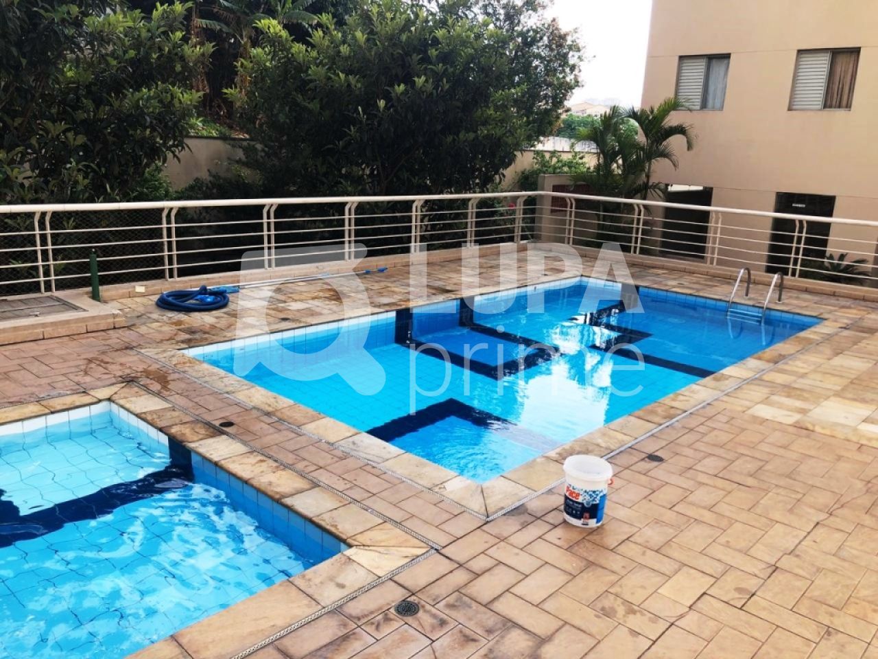Apartamento à venda com 2 quartos, 60m² - Foto 18