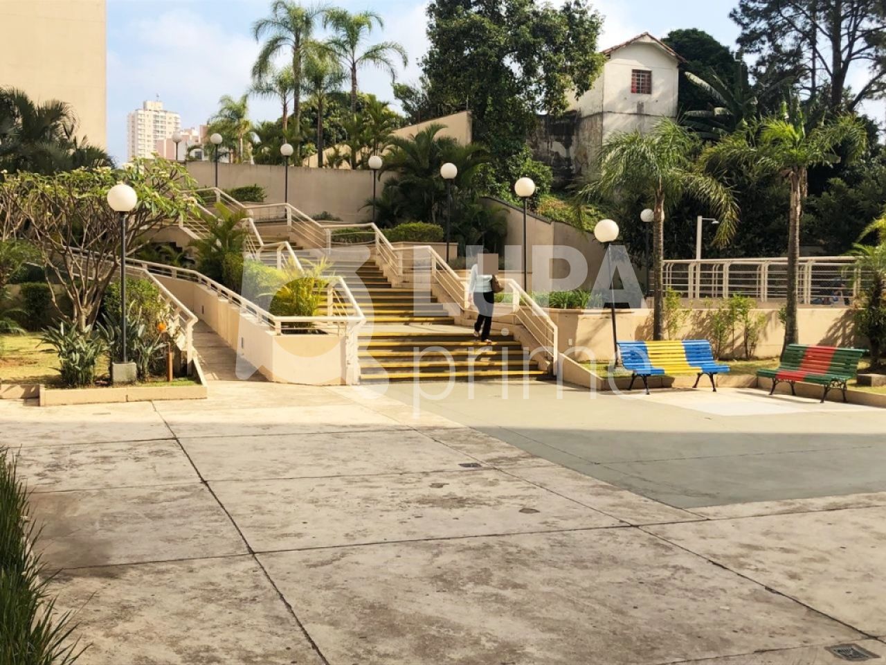 Apartamento à venda com 2 quartos, 60m² - Foto 17