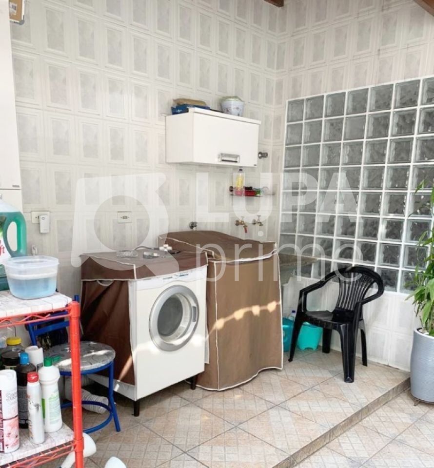 casa-terrea-venda-sao-paulo-caninde-5dormitorios-2vagas-230m2-LM15769