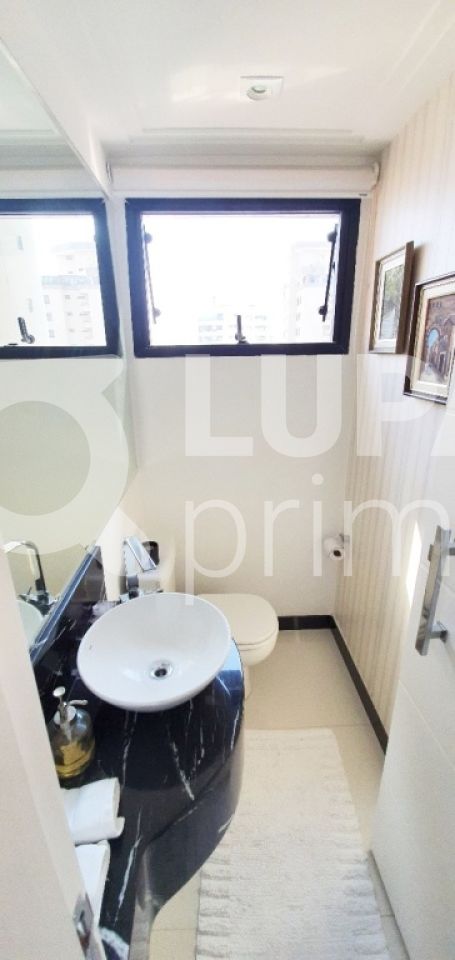 apartamento-venda-sao-paulo-agua-fria-4dormitorios-2suites-4vagas-210m2-LM15774