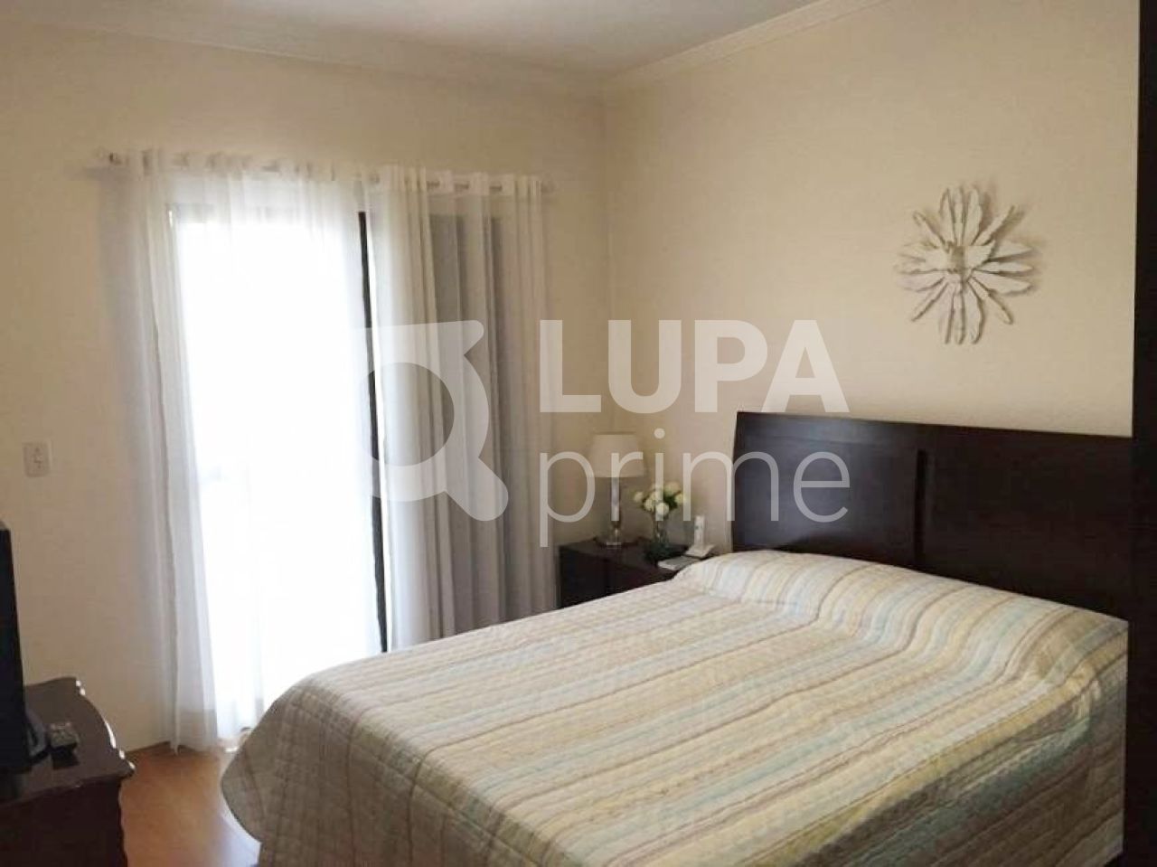 sobrado-venda-sao-paulo-vila-gustavo-3dormitorios-1suite-3vagas-150m2-LM15817