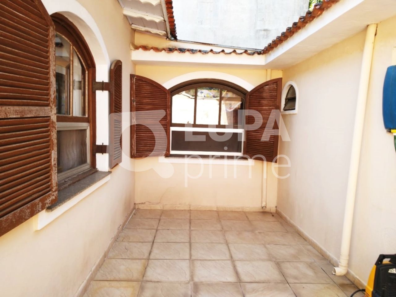 Casa à venda com 4 quartos, 150m² - Foto 16