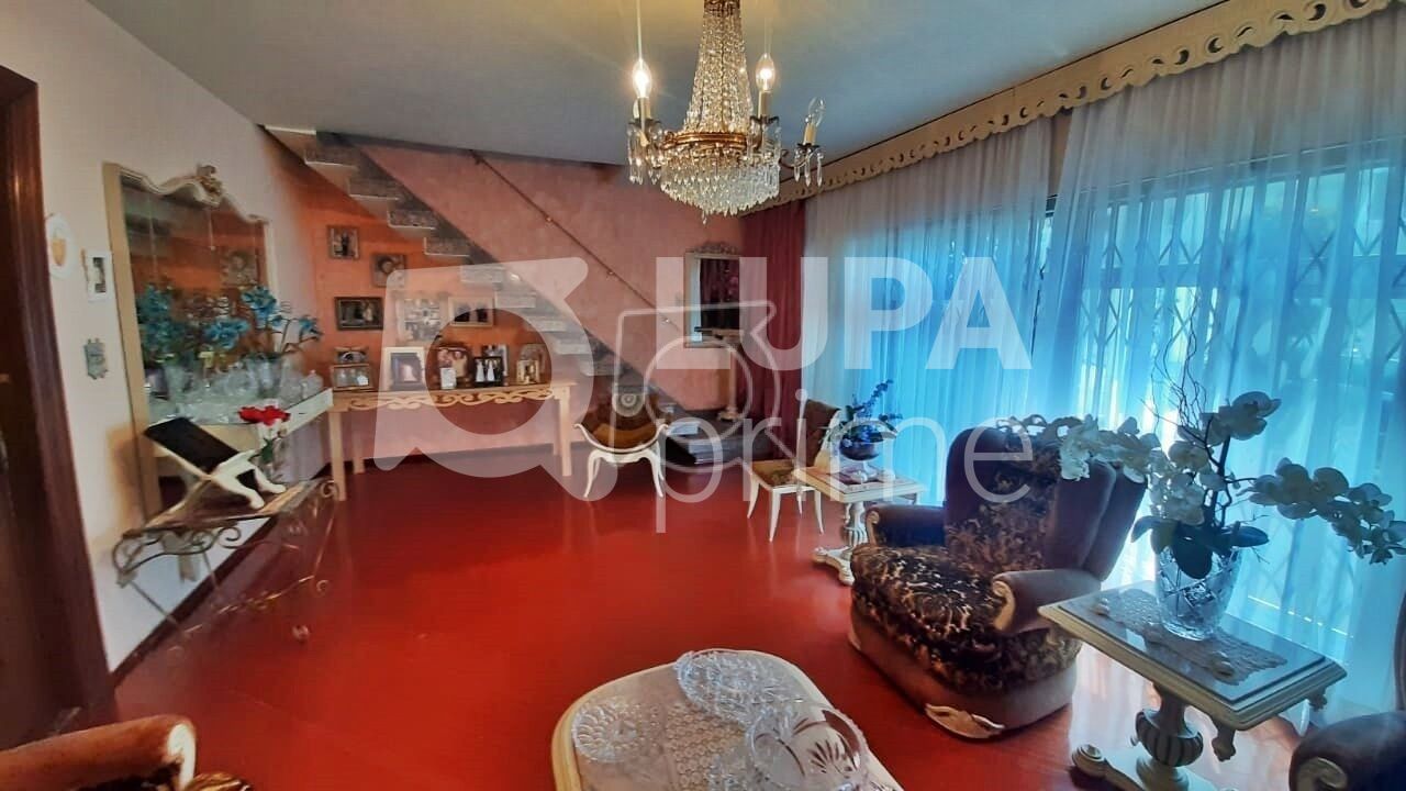 sobrado-locacao-sao-paulo-vila-guilherme-5dormitorios-1suite-3vagas-190m2-LM15858