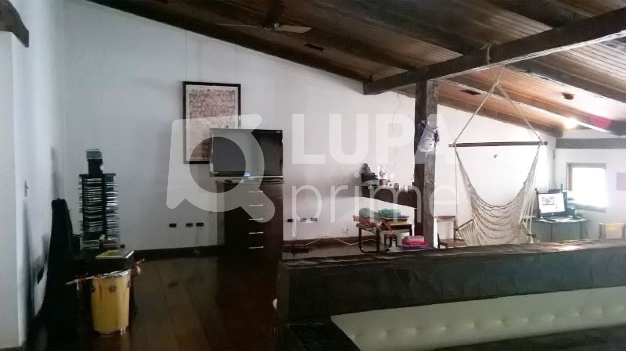 sobrado-venda-sao-paulo-santana-4dormitorios-3suites-3vagas-250m2-LM15876