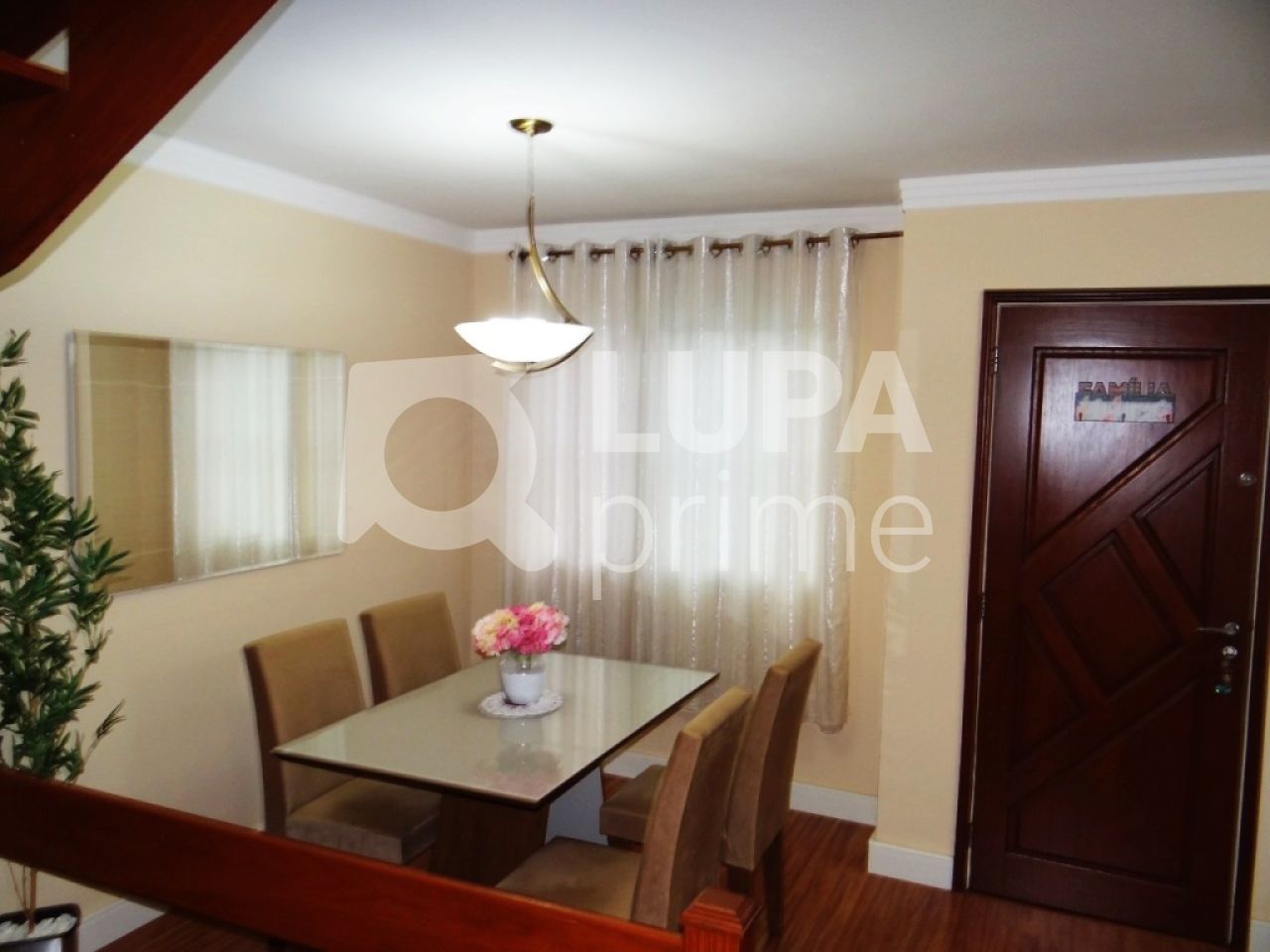 Casa à venda com 3 quartos, 150m² - Foto 2