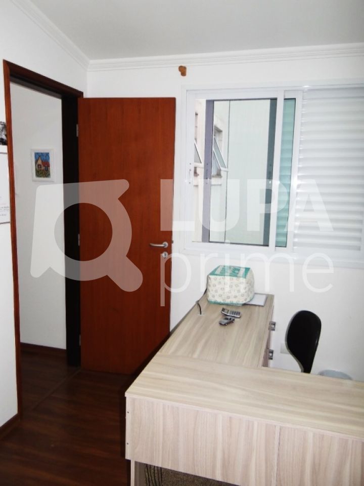 Casa à venda com 3 quartos, 150m² - Foto 8