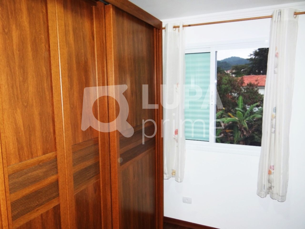 Casa à venda com 3 quartos, 150m² - Foto 10