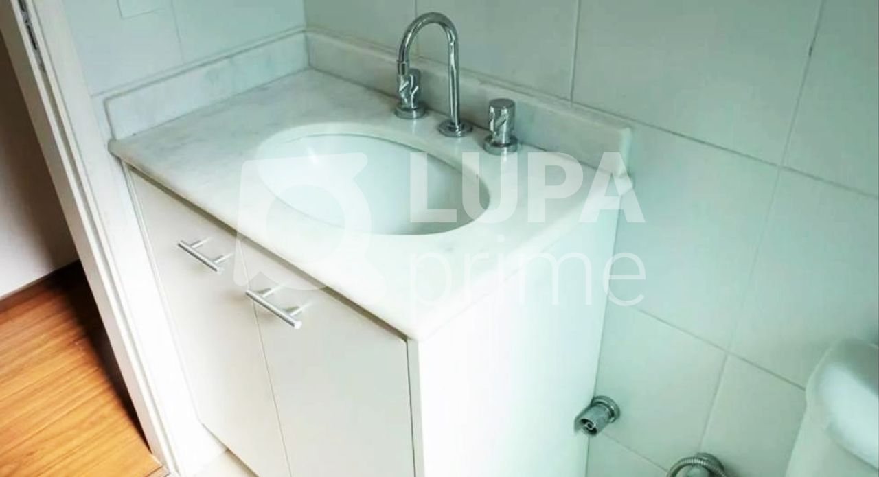 apartamento-venda-sao-paulo-vila-romero-3dormitorios-1suite-2vagas-140m2-LM16145