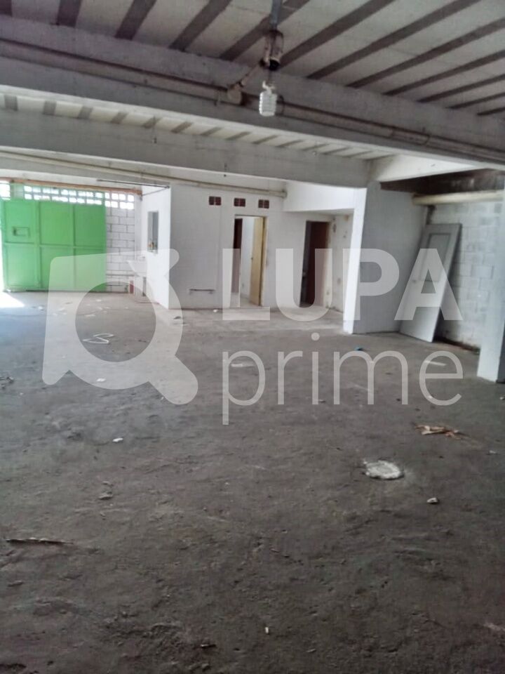 galpao-venda-sao-paulo-parque-peruche-18vagas-760m2-LM16151