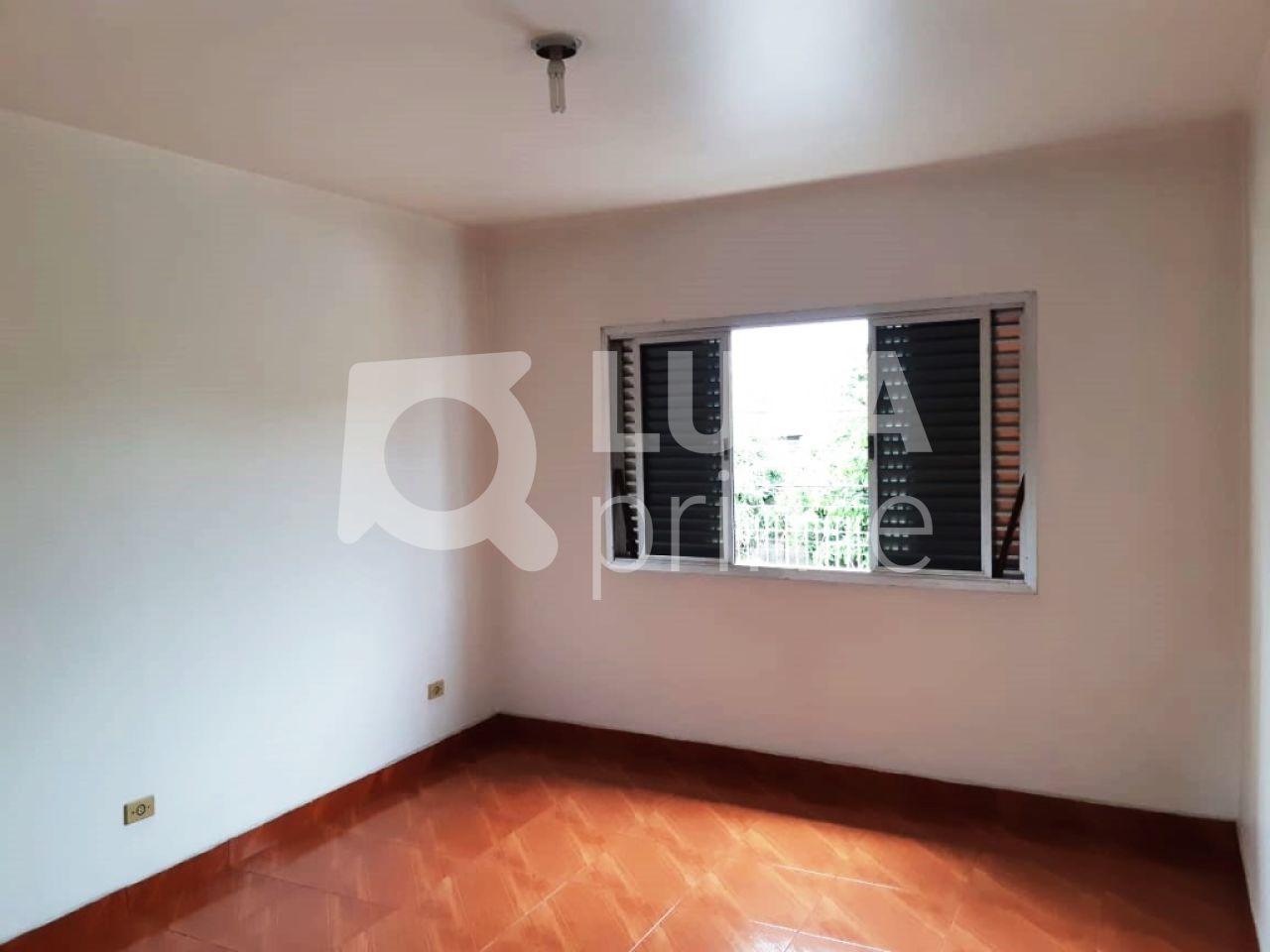 sobrado-venda-sao-paulo-vila-guilherme-2dormitorios-2vagas-102m2-LM16388