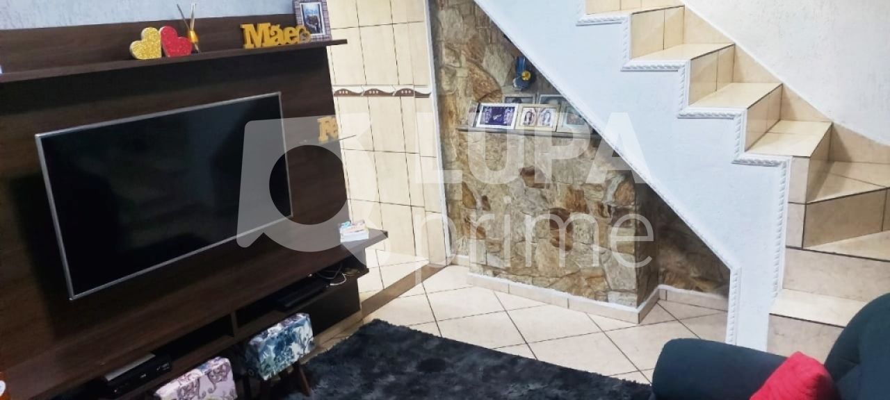 Casa, 2 quartos, 60 m² - Foto 1