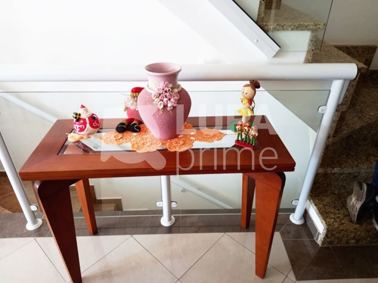 Casa à venda com 3 quartos, 146m² - Foto 3
