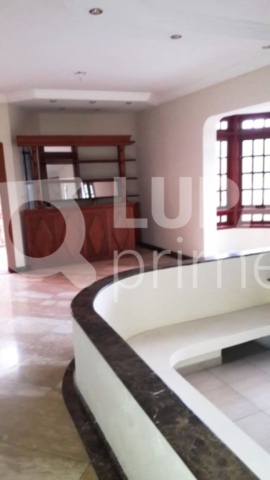 sobrado-venda-sao-paulo-palmas-do-tremembe-4dormitorios-1suite-10vagas-440m2-LM17038