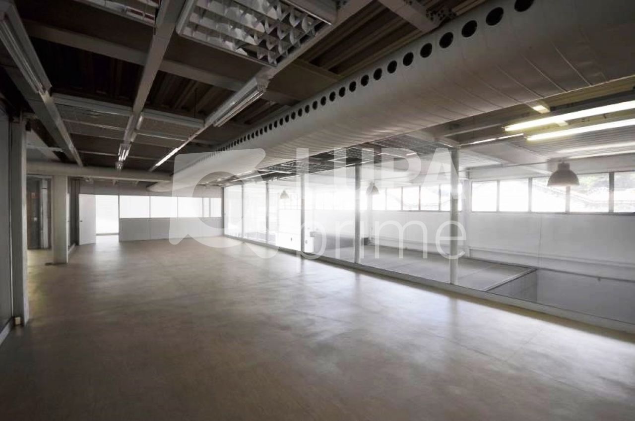 Prédio Inteiro, 1673 m² - Foto 1