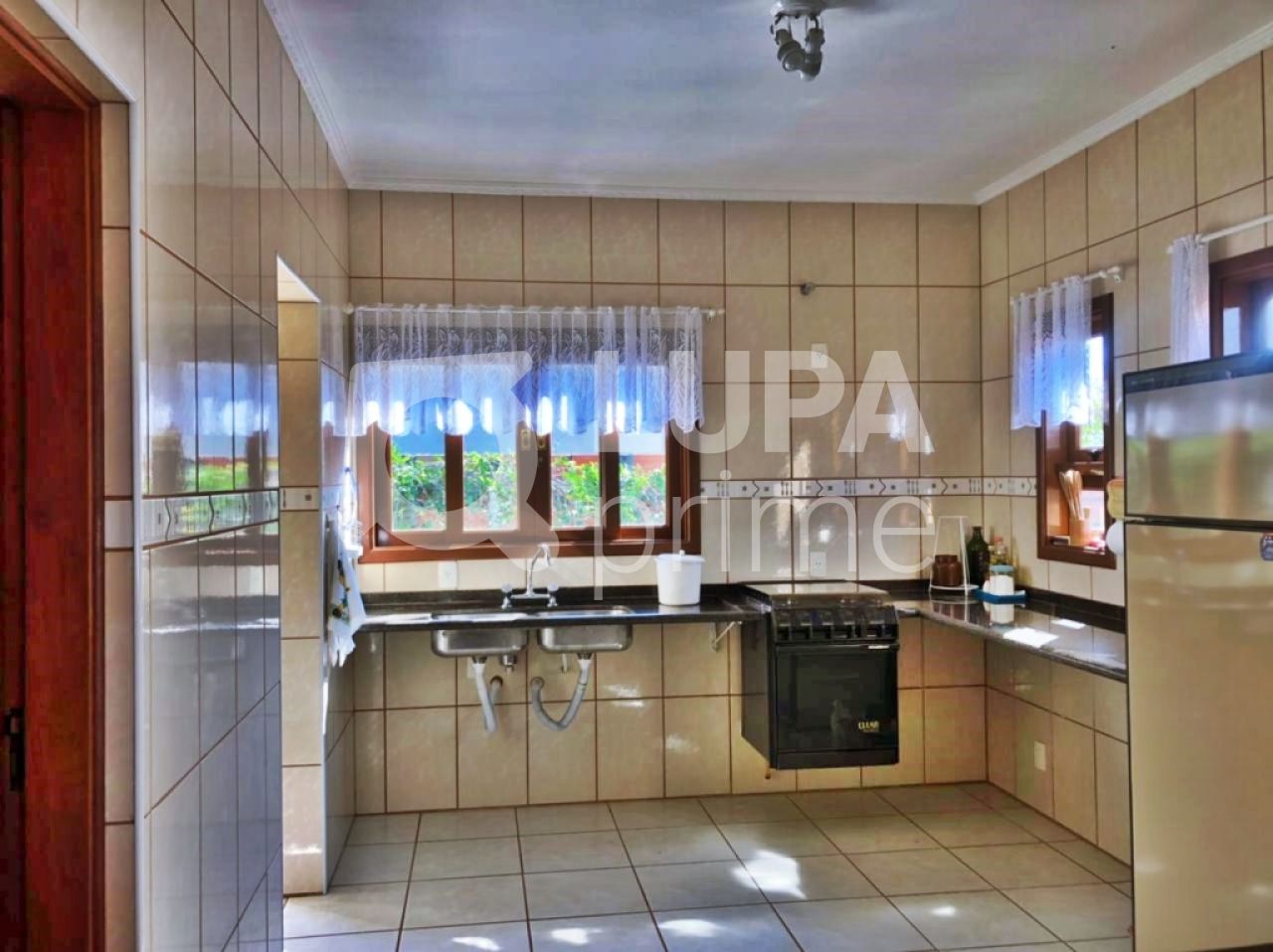 Chácara, 4 quartos, 1920 m² - Foto 9